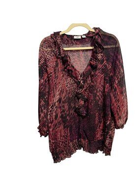 Cato Woman 14/16W Ruffled V-Neck Blouse With Elastic Hem & Animal Print
